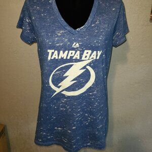 Ladies Tampa Bay Lightning V-Neck T-Shirt Size XL